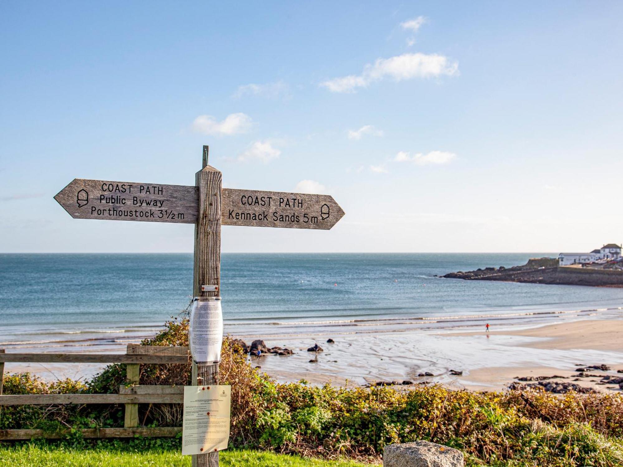 Headland Cottages Coverack Eksteriør bilde